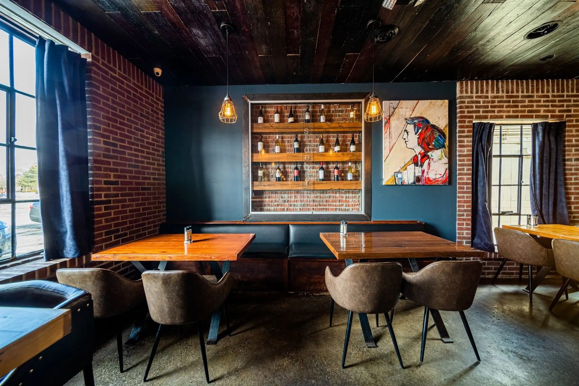 Quality food. Thoughtful drinks. A place to unwind.